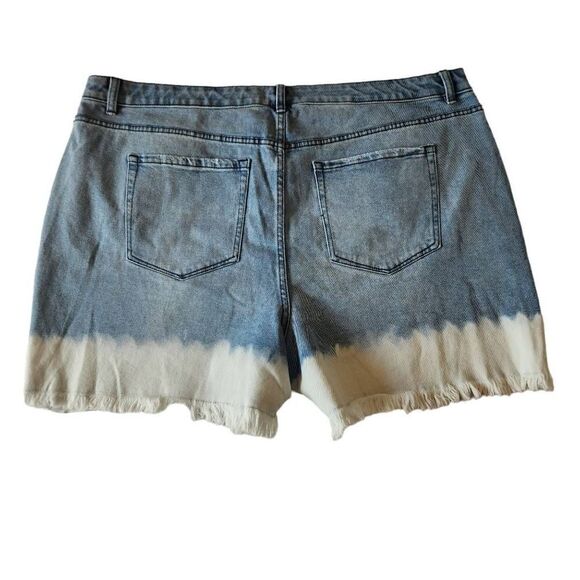 Lane Bryant Ombre Fringe Denim Jean Shorts Plus Size 24 - Picture 2 of 5